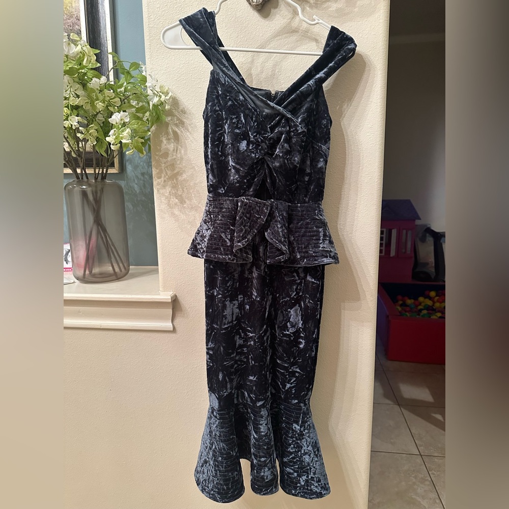 Crushed velvet off shoulder dress